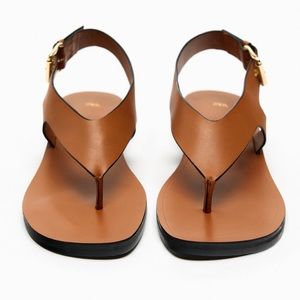 LEATHER SANDALS WITH BUCKLE